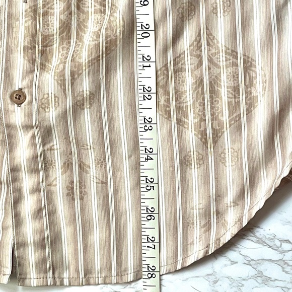Element Skateboard Projects men’s button down shirt, tan/cream striped, size M - Picture 9 of 12